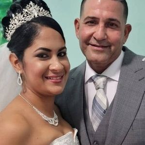 Meet your Posher, Elias